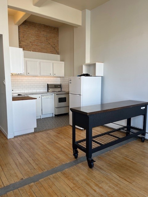 🏙️ Modern Loft Living in the Heart of Downtown Saskatoon